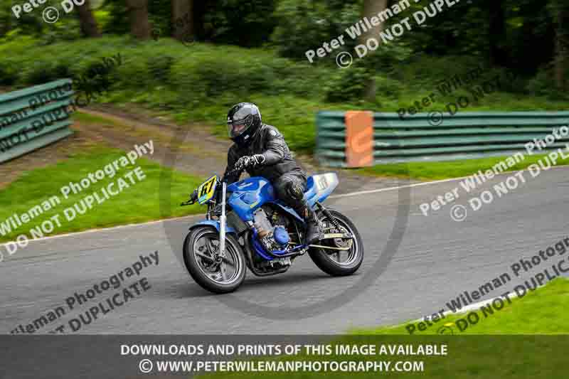 cadwell no limits trackday;cadwell park;cadwell park photographs;cadwell trackday photographs;enduro digital images;event digital images;eventdigitalimages;no limits trackdays;peter wileman photography;racing digital images;trackday digital images;trackday photos